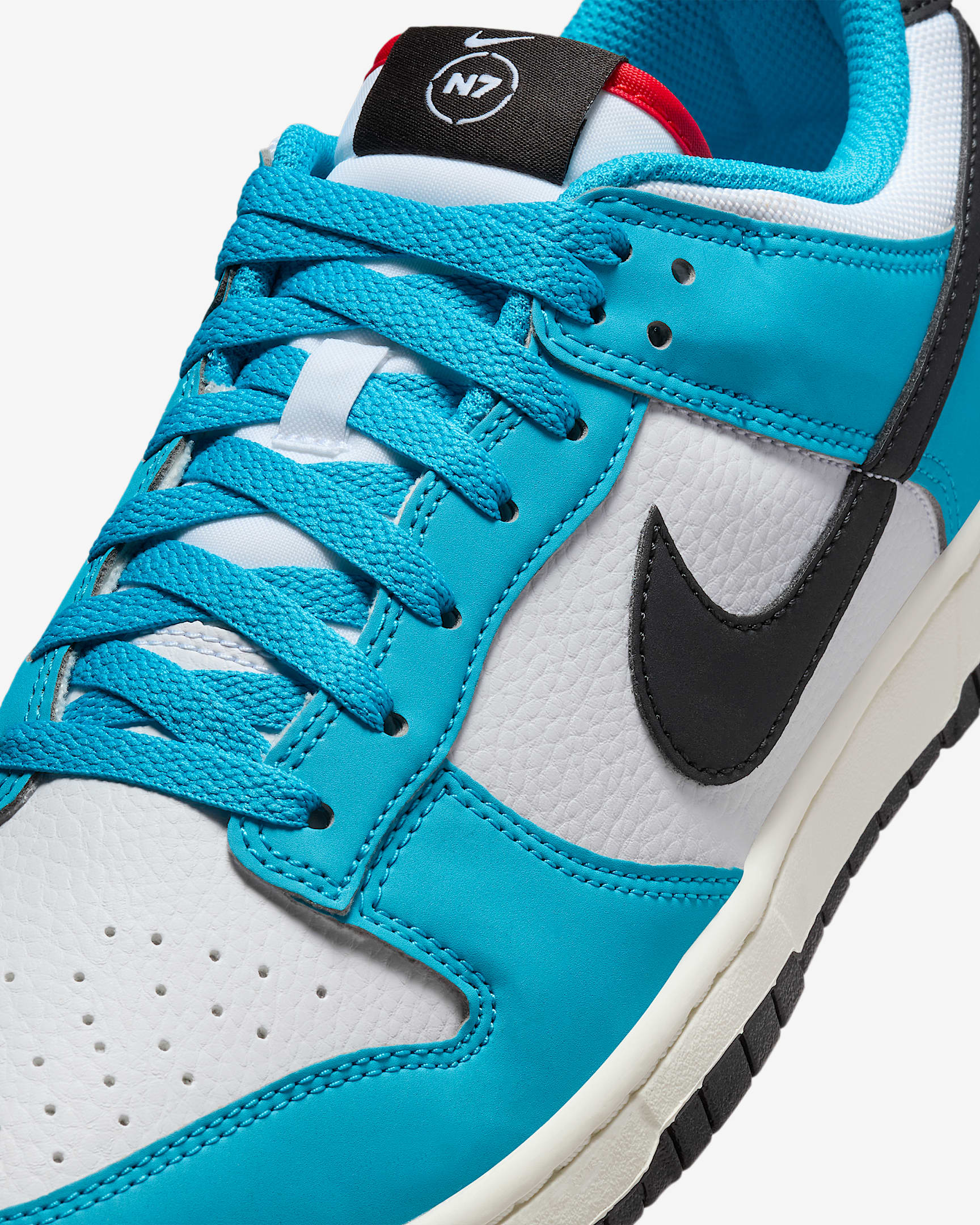 Nike Dunk Low N7