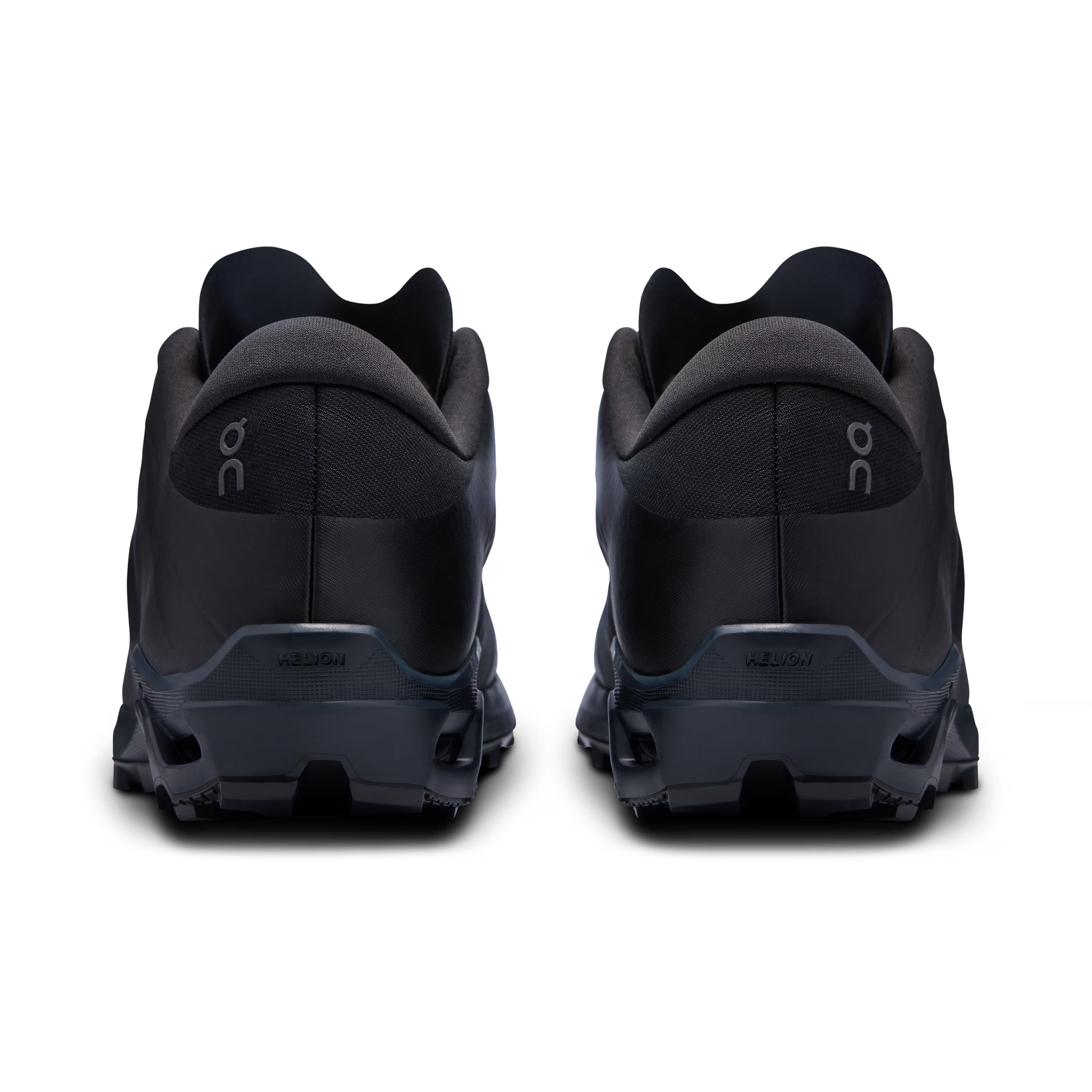 All Black - Cloudventure Peak PAF